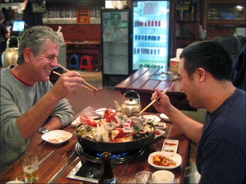 美食娱乐天地主持人：带你轻松探索美食世界，体验快乐美食之旅